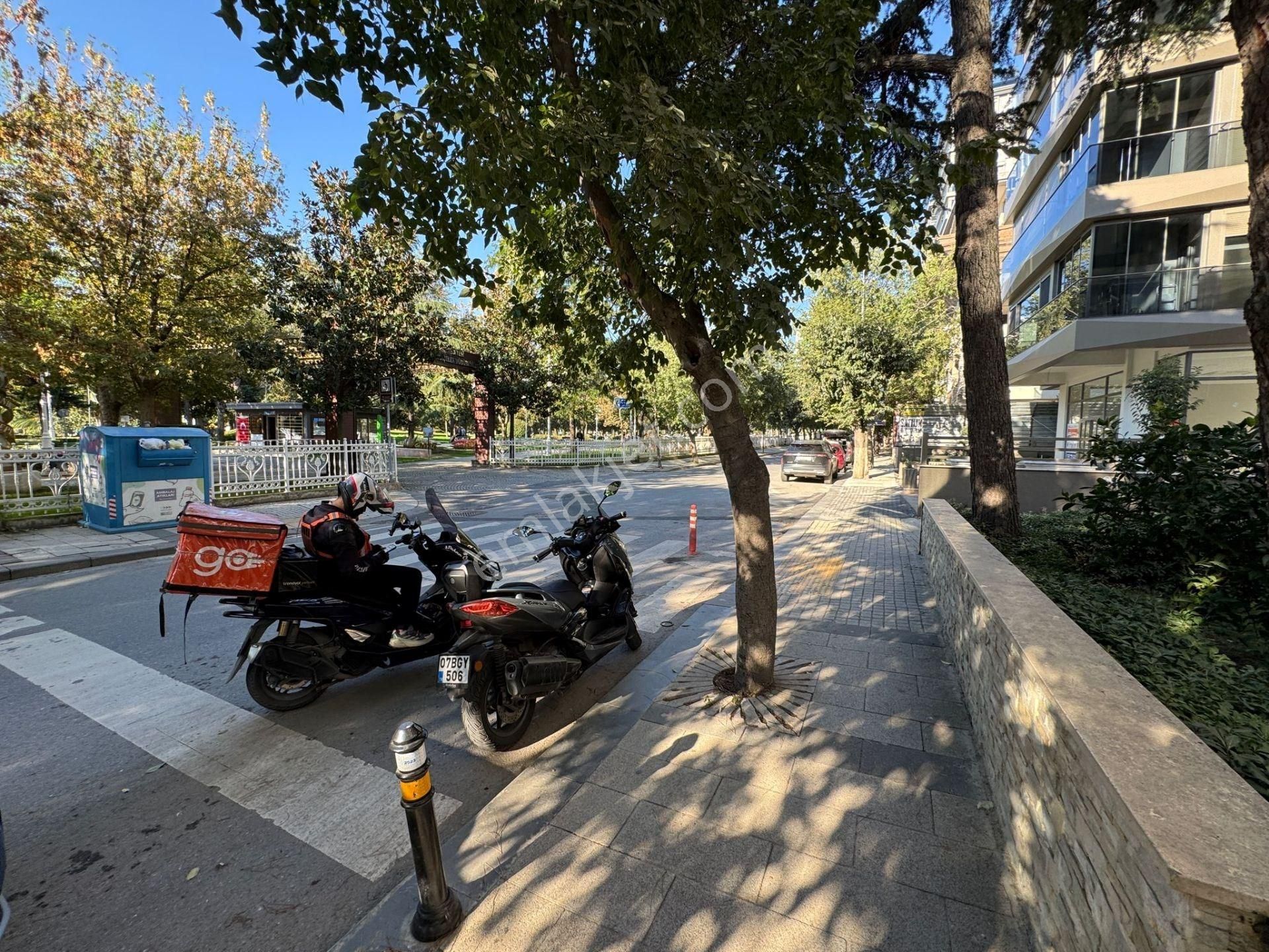 Göztepe Park Karşısında Asma Katlı Dükkan - Görsel 20