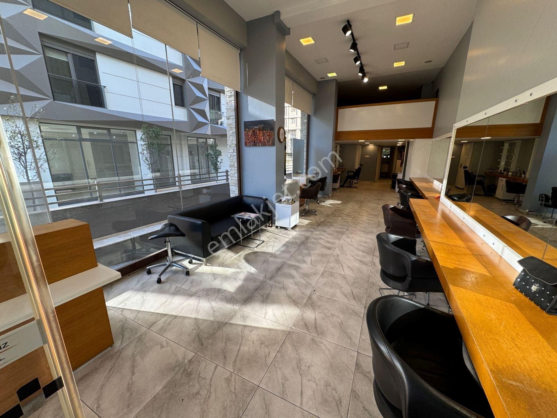 Göztepe Park Karşısında Asma Katlı Dükkan - Görsel 3