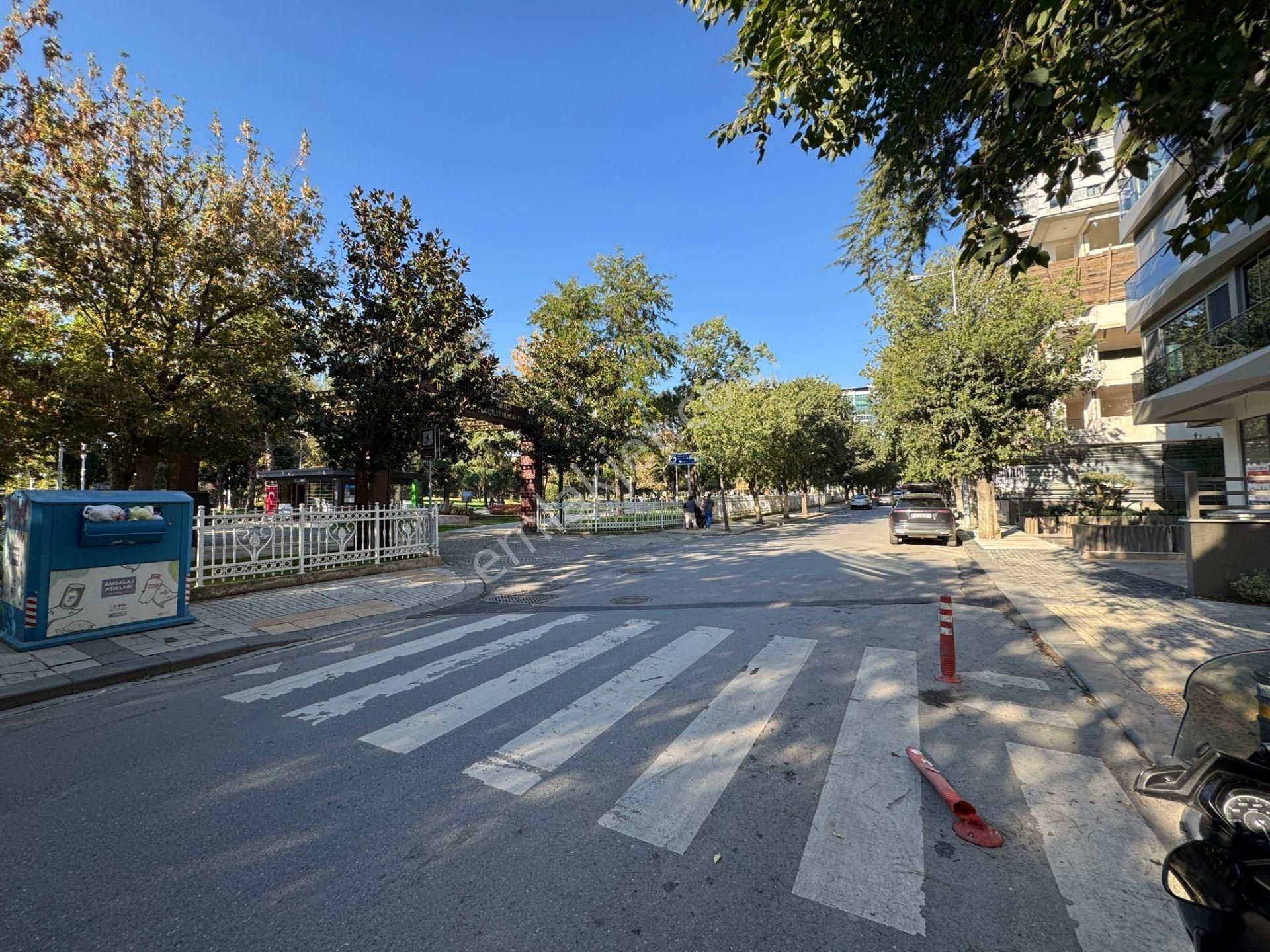 Göztepe Park Karşısında Asma Katlı Dükkan - Görsel 23