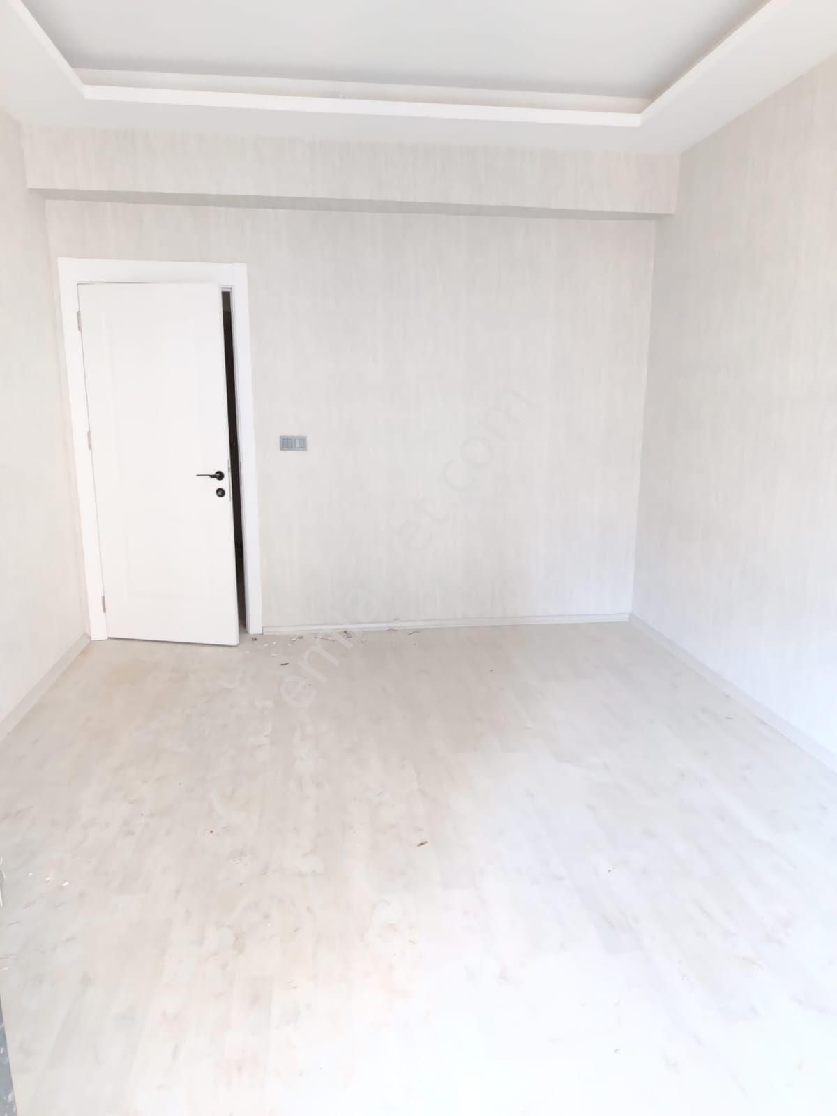 Afyon Tezcan Emlaktan Ali Çetinkayada 4+1 Lüks Geniş Daire - Görsel 13