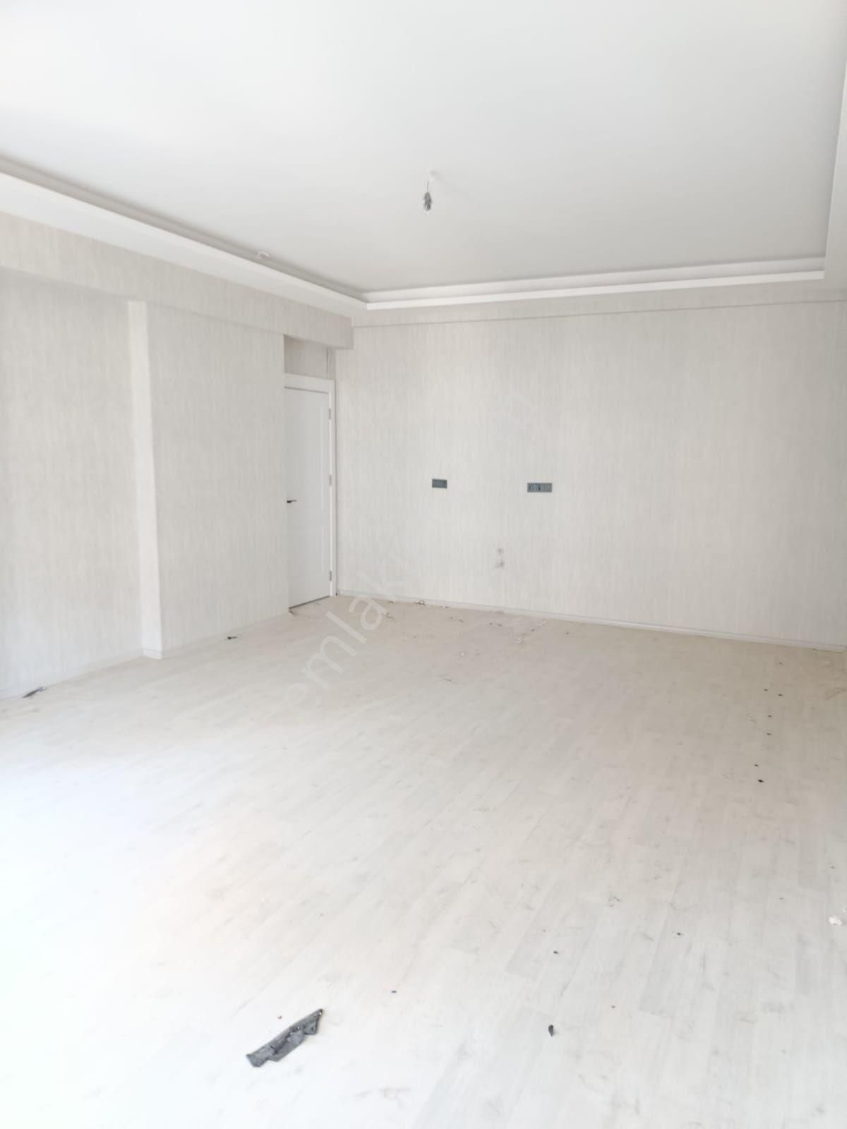 Afyon Tezcan Emlaktan Ali Çetinkayada 4+1 Lüks Geniş Daire - Görsel 8