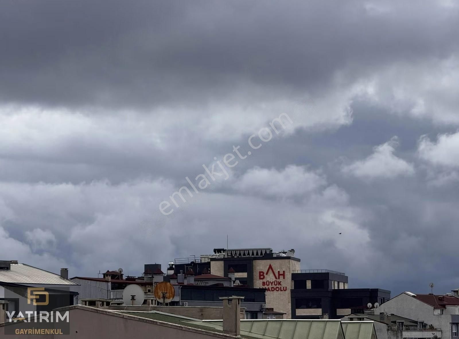 Bayramoğlu Merkez'de Asansörlü Çift Banyolu 4+1 200 M² Dubleks - Görsel 24