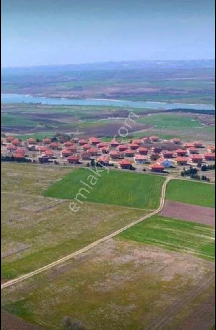Silivri Çanta Balabanda 260m2 Göl Manzaralı Arsa Tapulu - Görsel 25