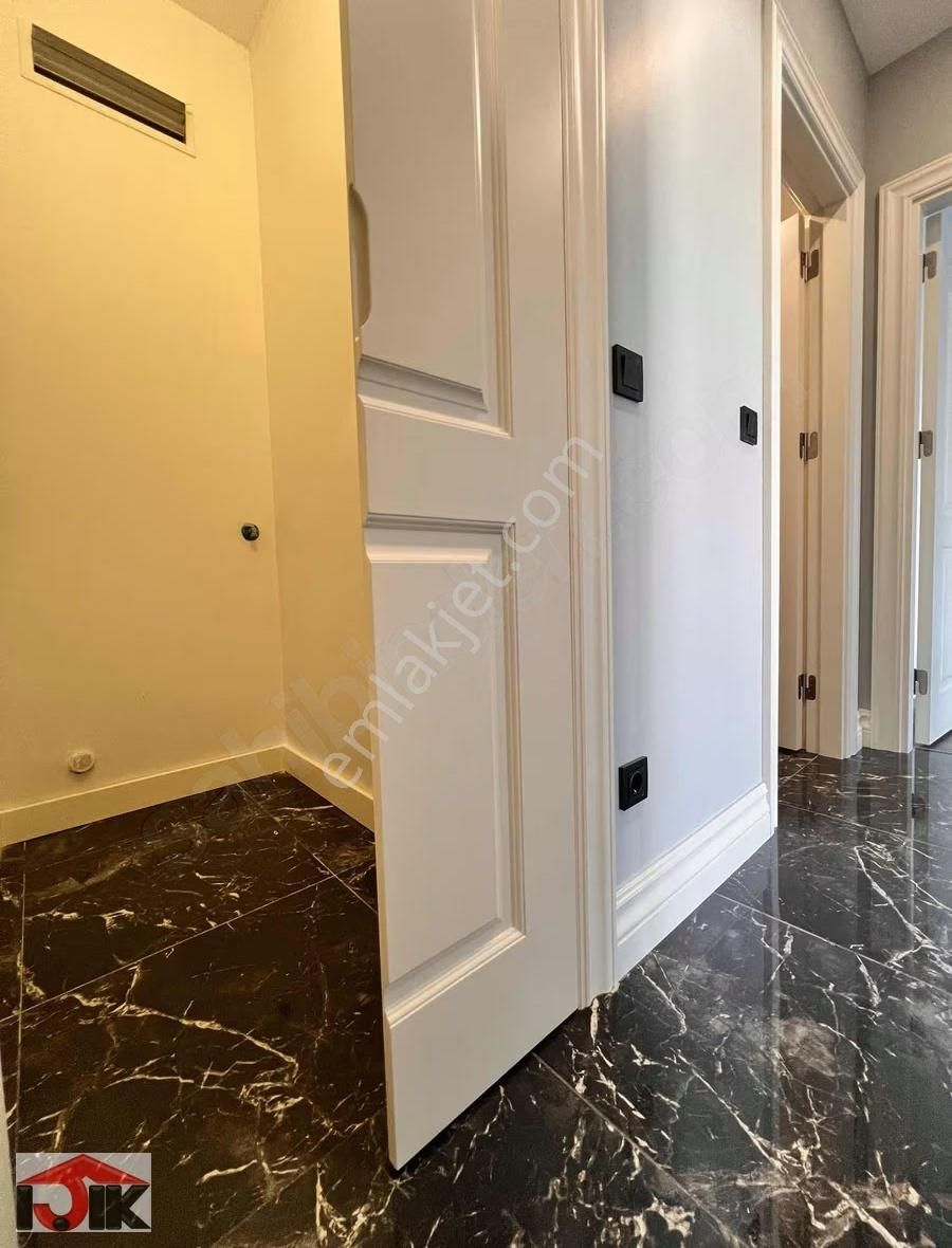 Azur Marmarada Sıfır, Özel Eklentiler Mevcut, En Büyük Tip 2+1 - Görsel 6