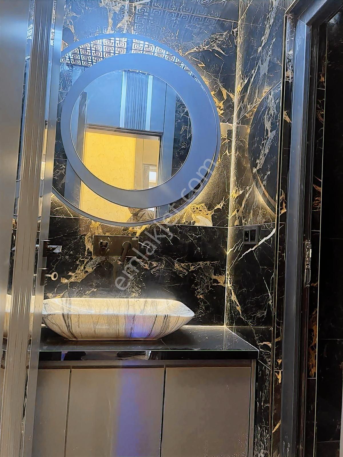 Fıstıklık Mah. Merkezi Yerde Sıfır Satılık 3,5+1 Akıllı Daire - Görsel 13