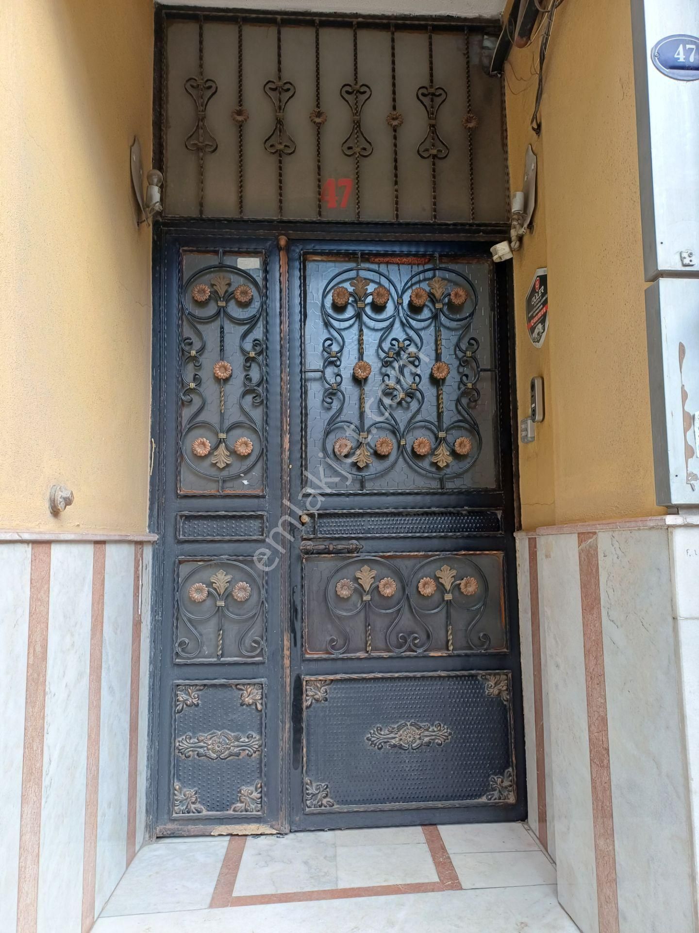 Turyap Buca'dan Atatürk Mah. Cadde Üzeri, Tadilatlı Geniş Daire - Görsel 34