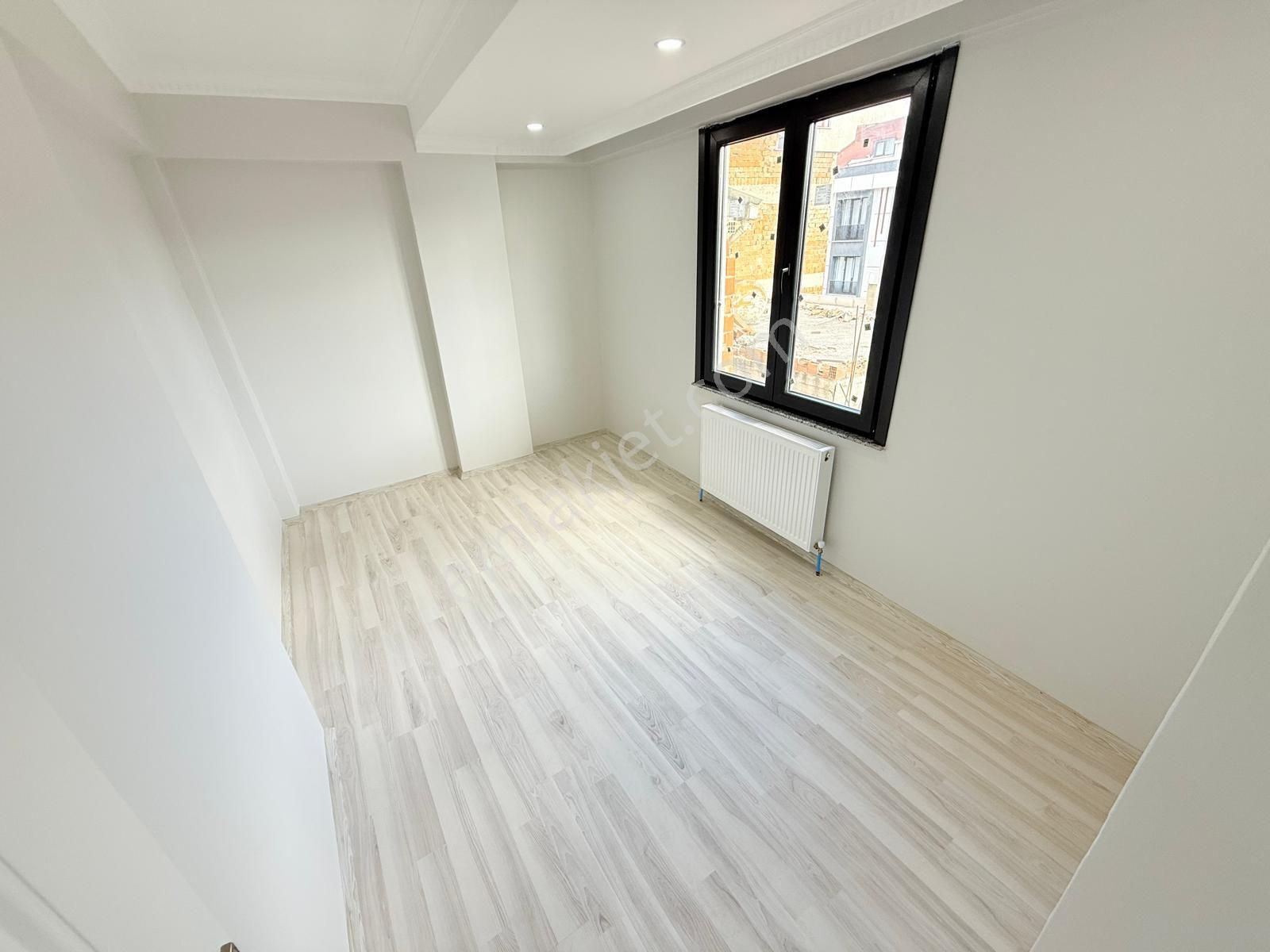 Pusula İnşaattan Cebeci Mah. Caddeye Yakın 2+1 100m2 Ara Kat - Görsel 14