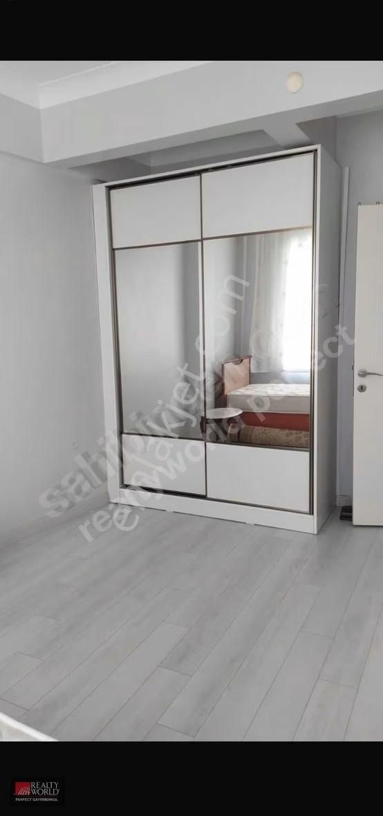 Şehrin Merkezinde ,yenilenmiş ,eşyalı Daire - Görsel 7