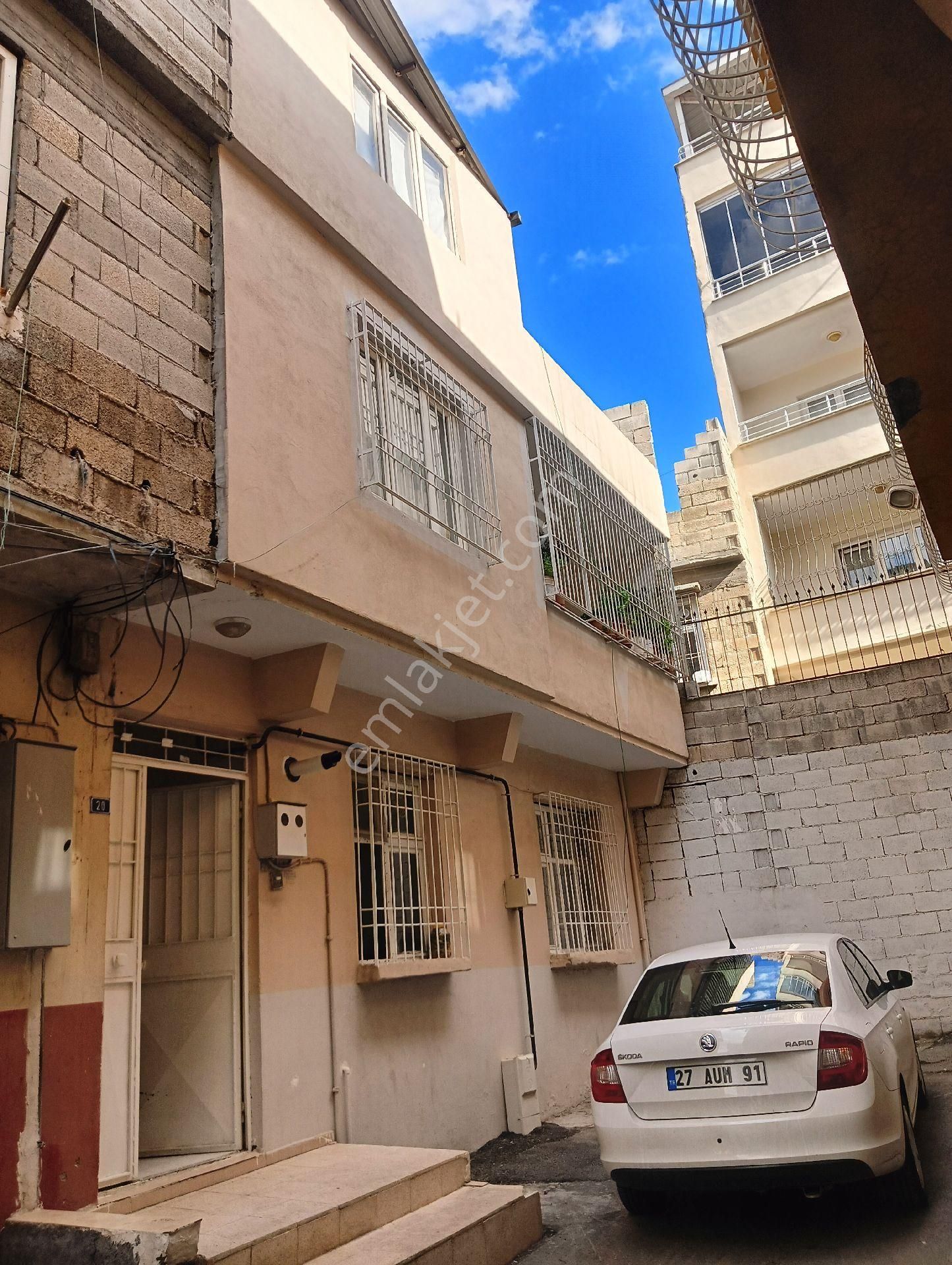 Akyol Gayrimenkul Den Satlık Kayaönü Zeytinli Mahallesinde Müstakil Ev 2 Katli 2+1