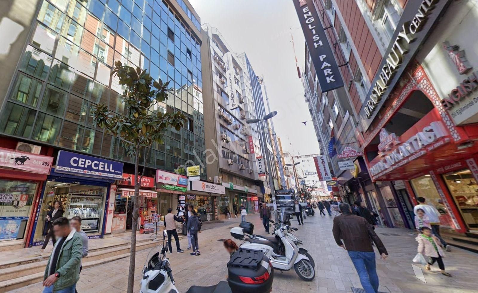 Bahçelievler Şirinevler Meydanında Satılık E-5 Üzerinde Bulunan Ticari Binada 7.katda Manzaralı Ofis - Görsel 2