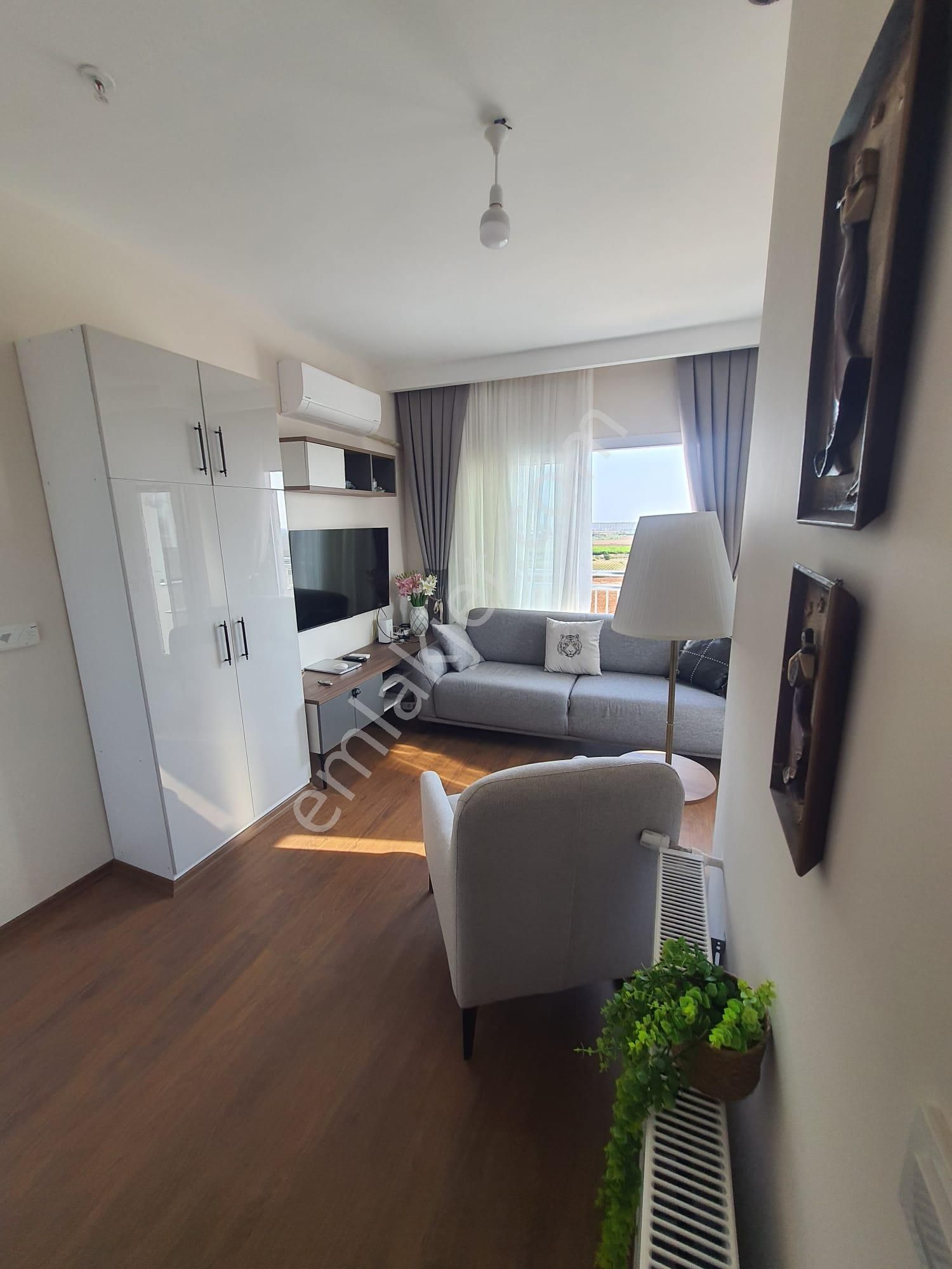 🌟 Bahçeşehir Mahallesi'nde Lüks Eşyalı 1+1 Satılık Daire🌟 - Görsel 4
