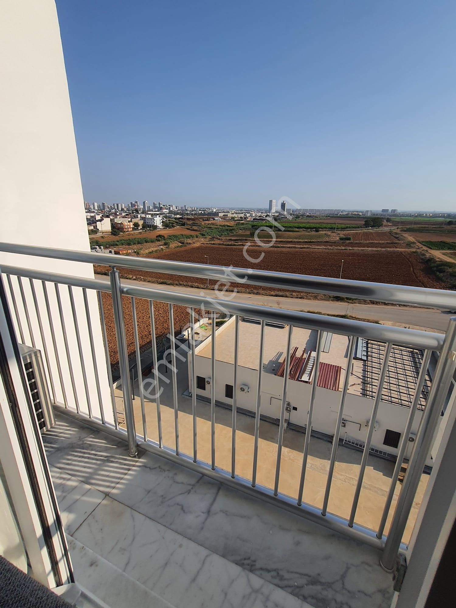 🌟 Bahçeşehir Mahallesi'nde Lüks Eşyalı 1+1 Satılık Daire🌟 - Görsel 12