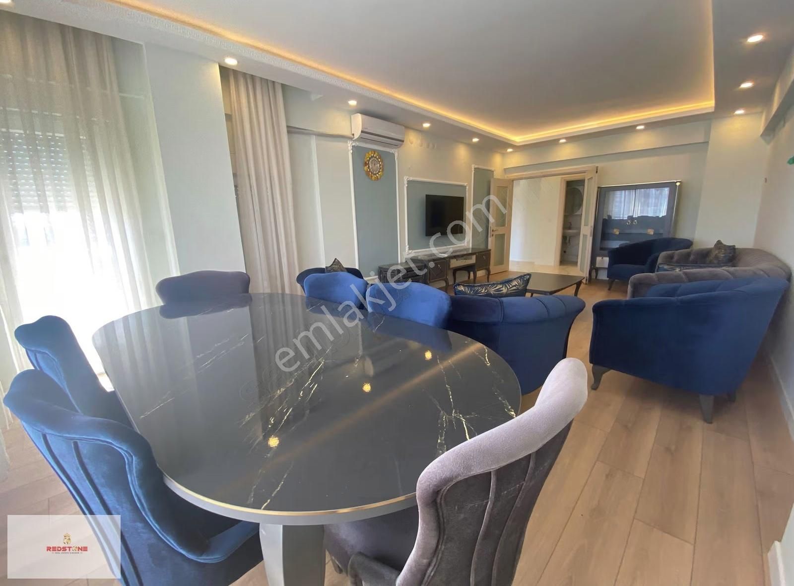 Aksu Kemerağzı'nda 3+1 Geniş ,merkezi Lokasyon'da Satılık Daire