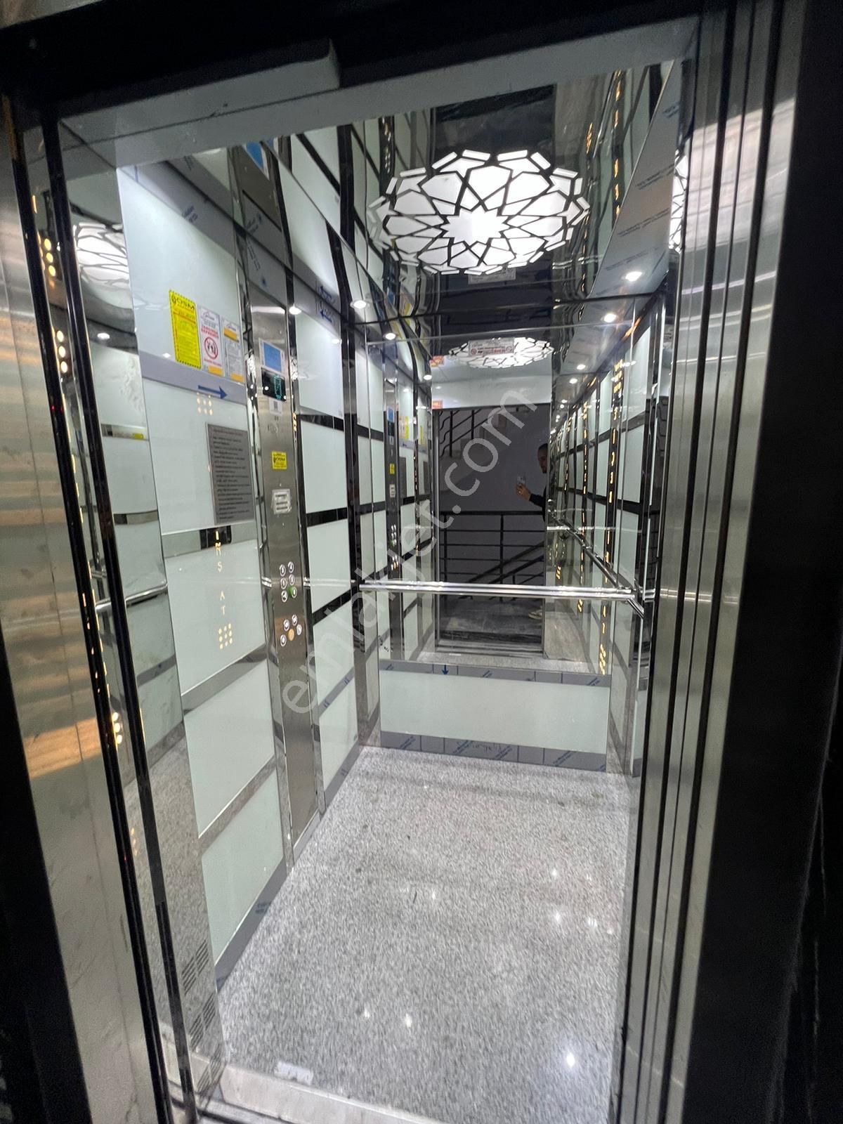 Vatan'dan Bağlumda Üniversite Dibinde Lüx Binada Lüx 3+1 Daire!! - Görsel 33