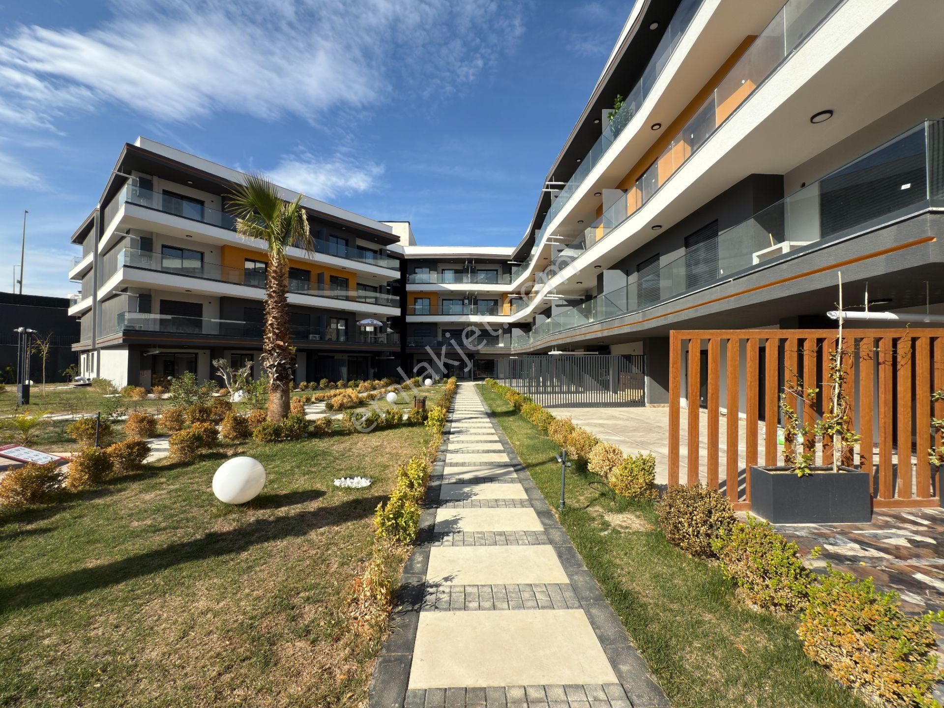 Kuşadası'nın En Yeni Projelerinden Nest108'de Kiralık 1+1'ler - Görsel 30