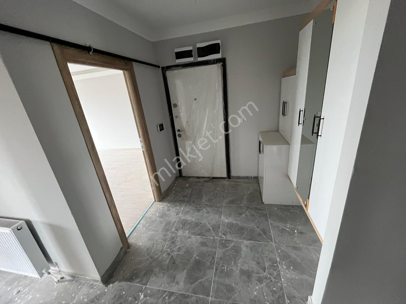 Yenikent 29 Ekim Mah.de 3+1 Ara Katta Full Yapılı Bağımsız Satılık - Görsel 25