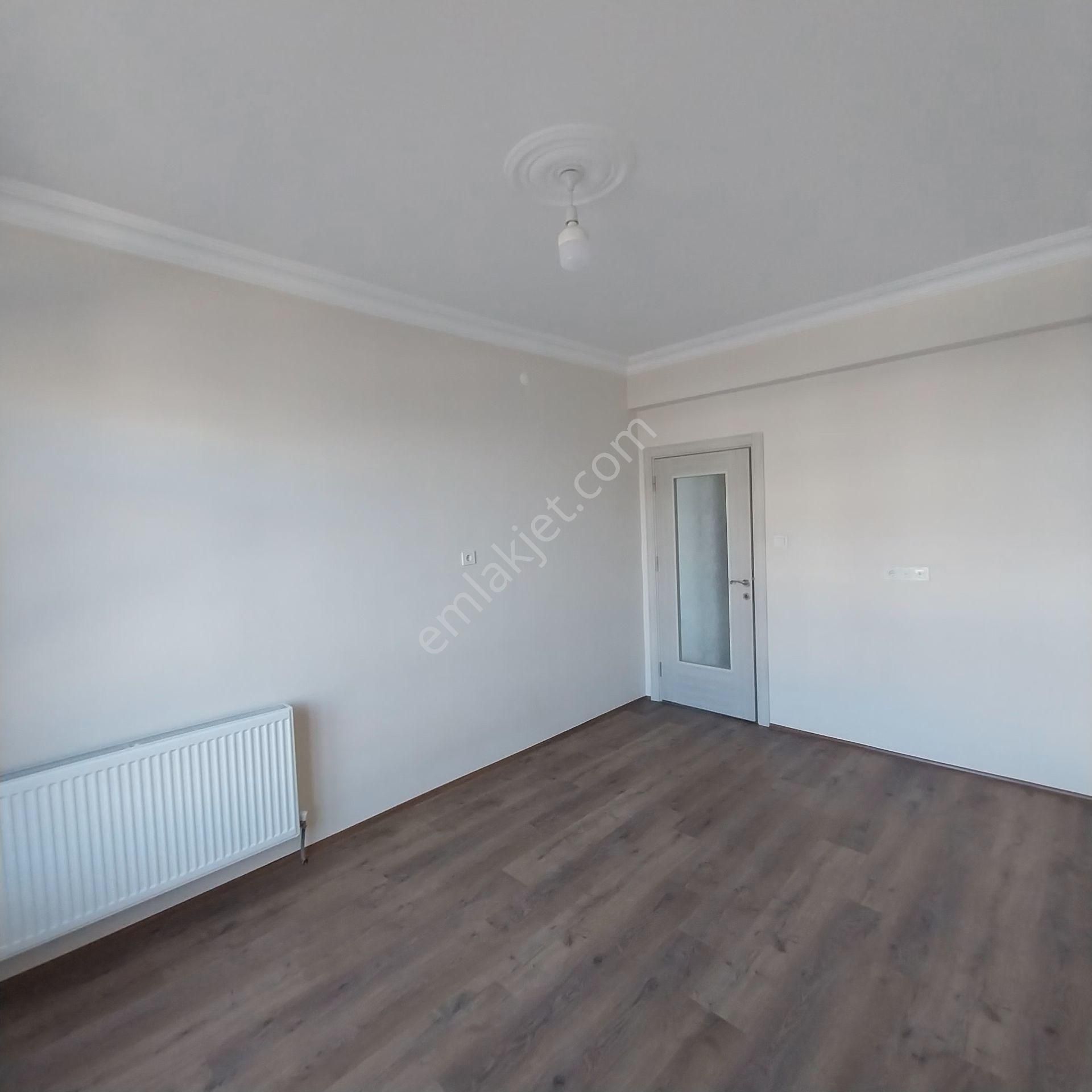 Karaaslanda Satlık 3+1 Yüksek Girişli Daire - Görsel 16