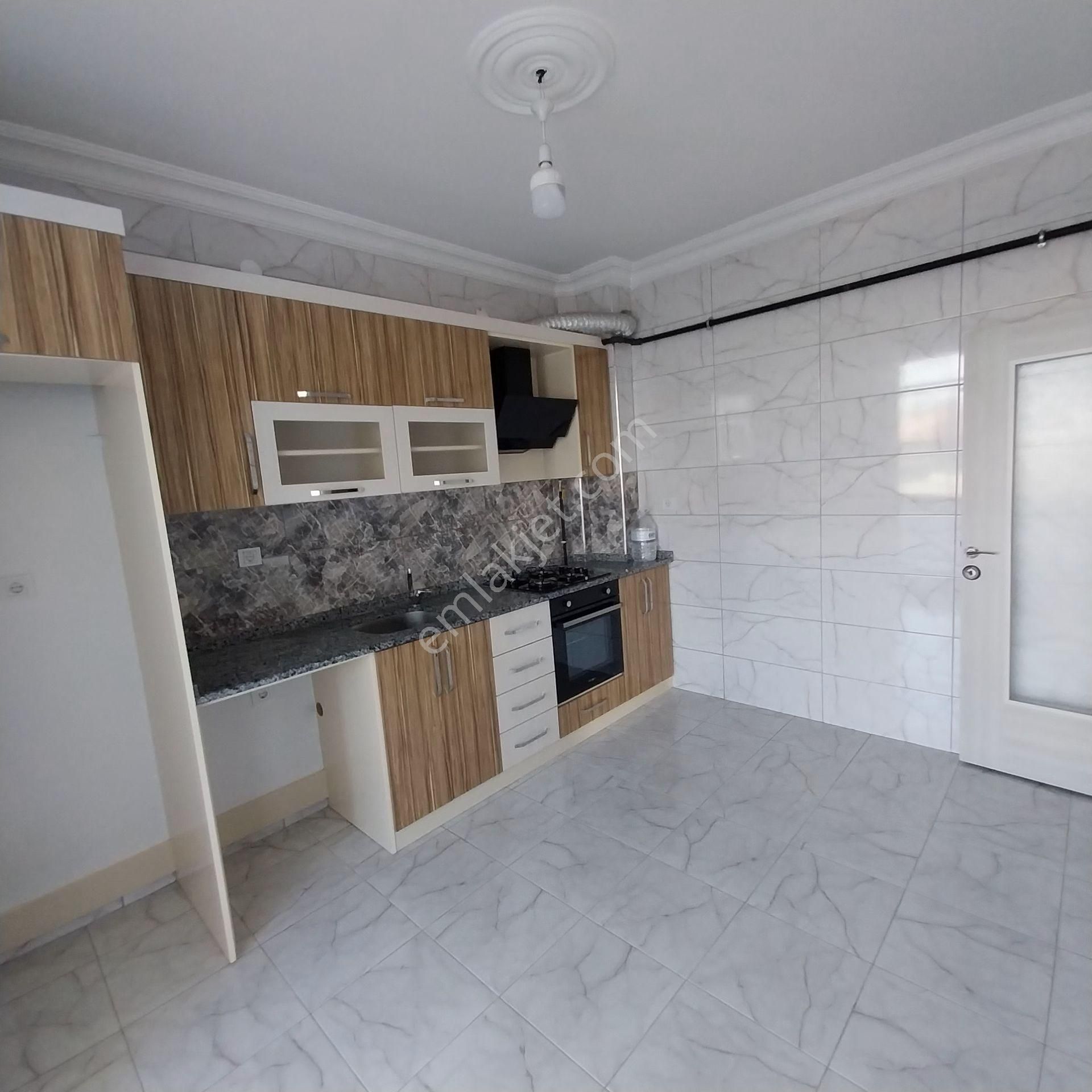 Karaaslanda Satlık 3+1 Yüksek Girişli Daire - Görsel 8