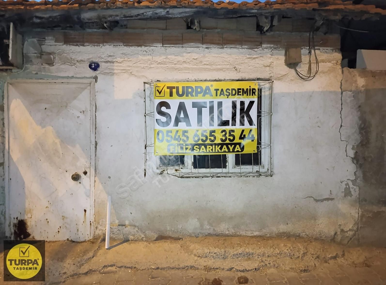 Kemalpaşa Soğukpınar Mahallesinde Satılık Müstakil Ev