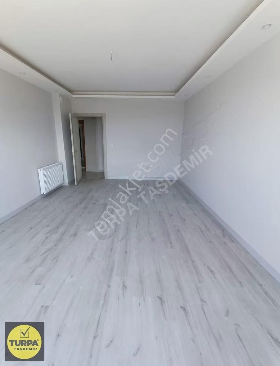 Çiğli Evka-5'te 3+1 Satılık Sıfır Daire - Görsel 3