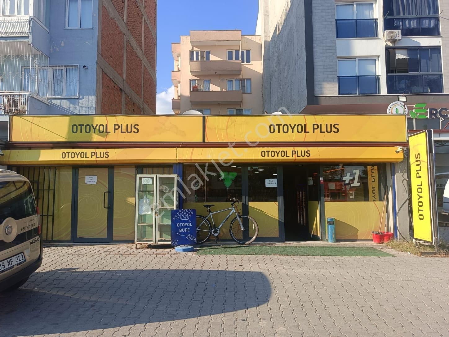 Acarlar Emlaktan Satılık 180 M2 Müstakil Dükkan