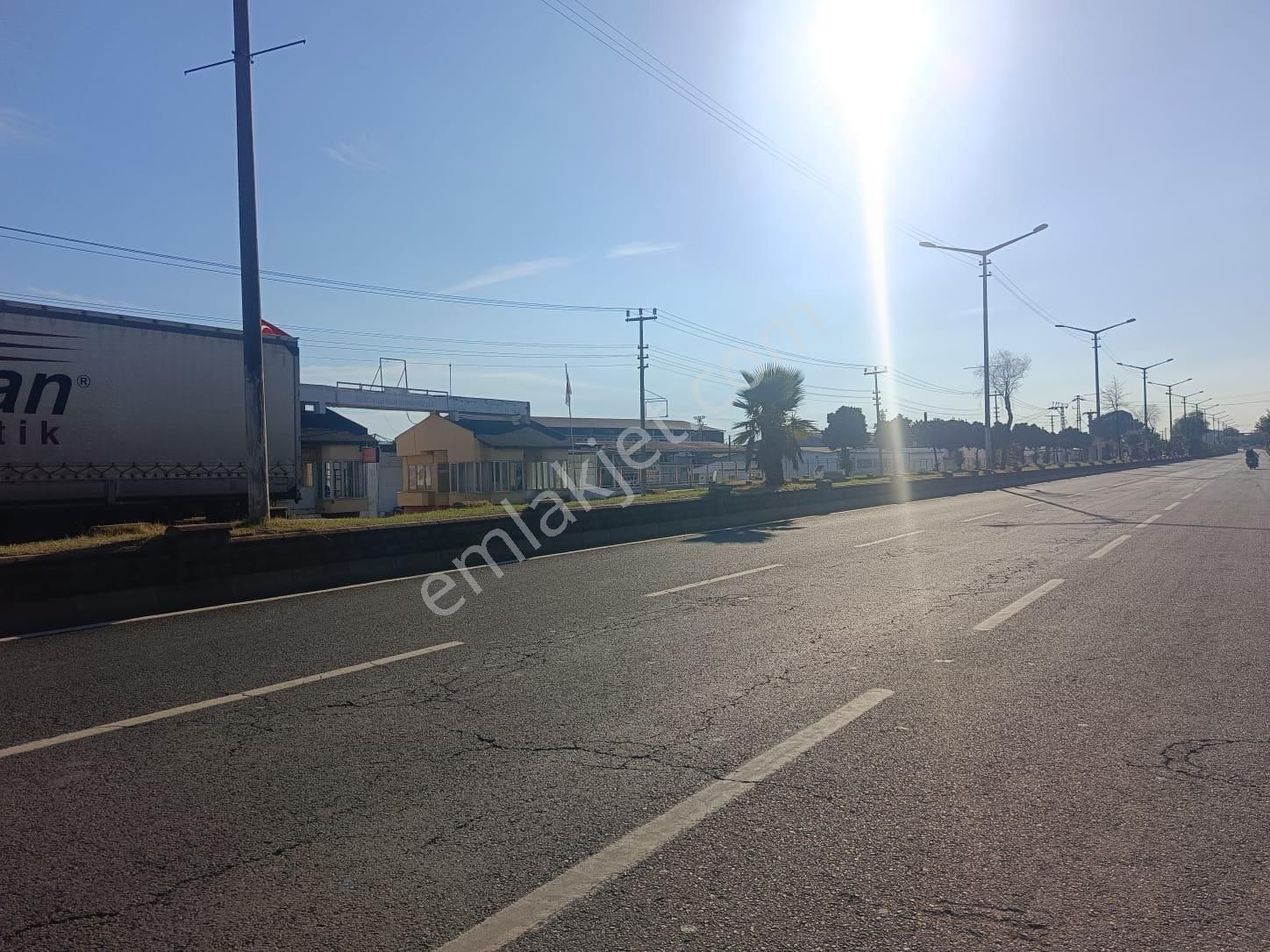 Acarlar Emlaktan Satılık 180 M2 Müstakil Dükkan - Görsel 4