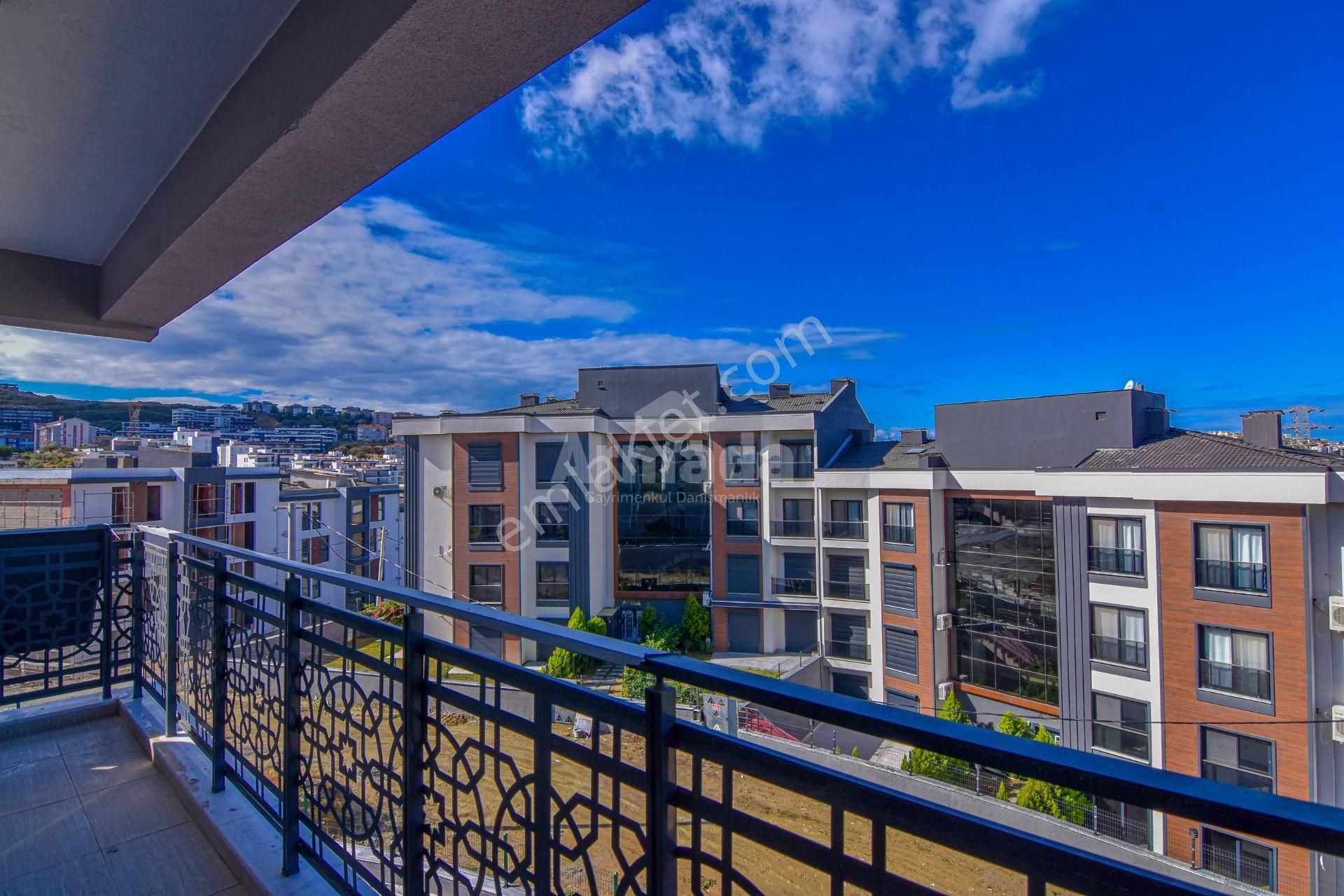 Kuşadası Merkez'e Yakın, Site İçerisinde 2+1 Lüks Daire - Görsel 9