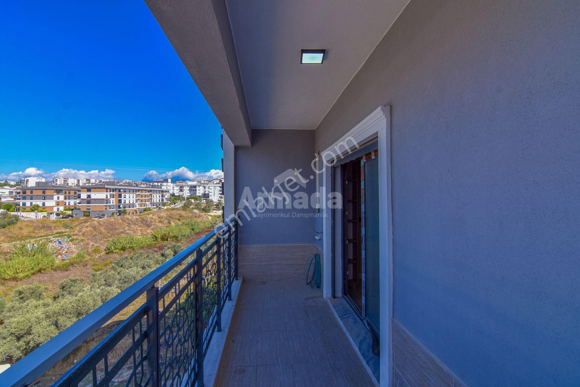 Kuşadası Merkez'e Yakın, Site İçerisinde 2+1 Lüks Daire - Görsel 8