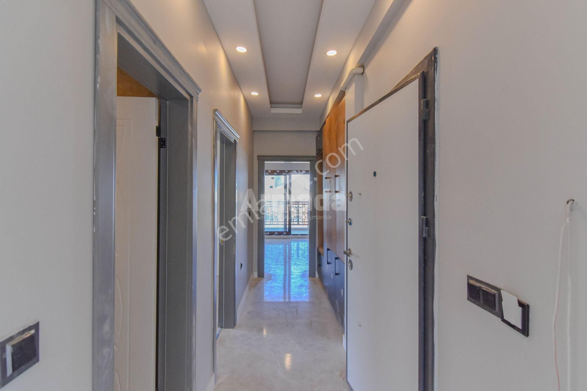 Kuşadası Merkez'e Yakın, Site İçerisinde 2+1 Lüks Daire - Görsel 18