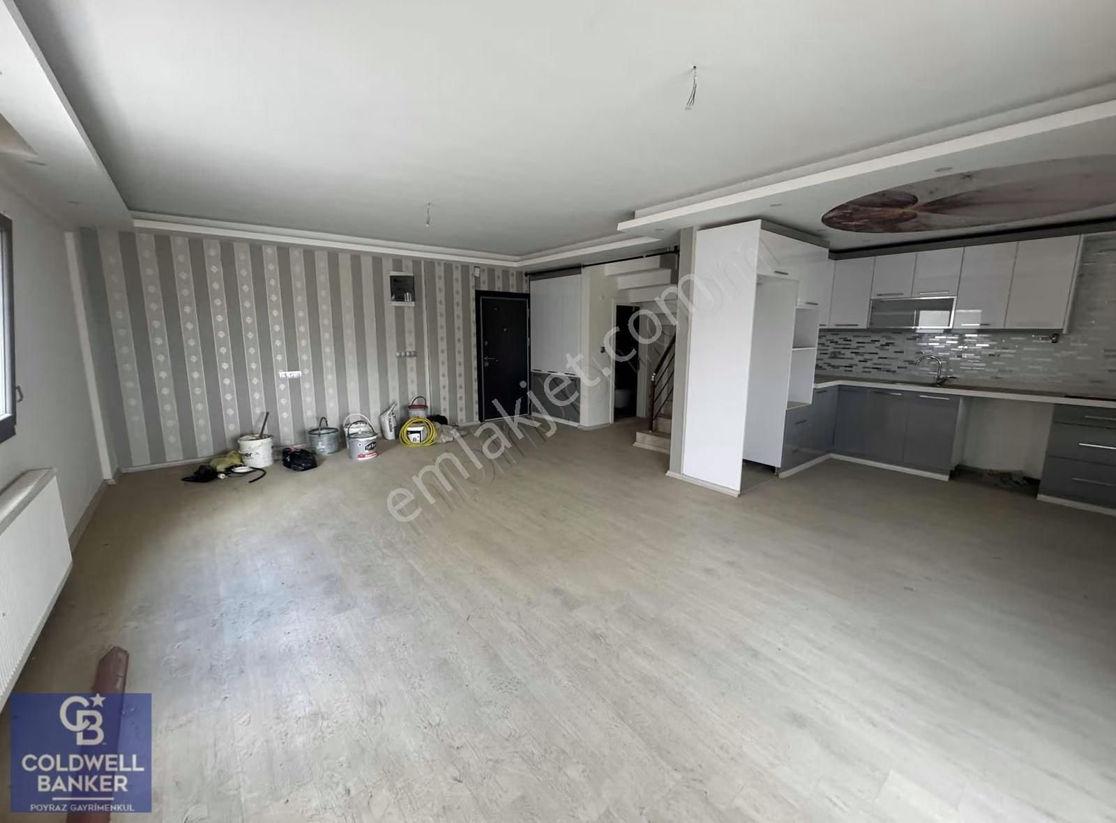 Menderes Coldwell Banker Poyraz'dan Geniş 4+1 Villa