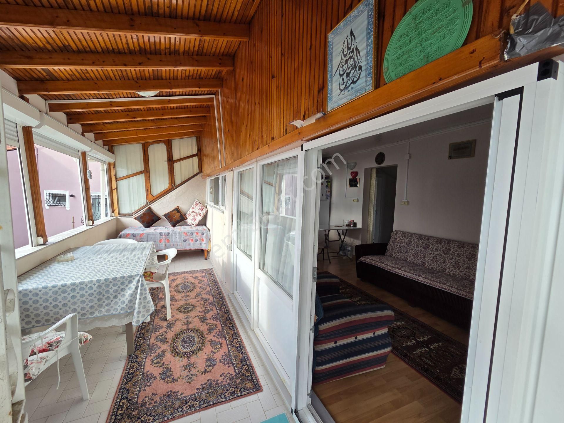 Silivrı Gümüşyaka Da Yazlık Denize 50 Metre (230 M2 Bahçeli) - Görsel 8