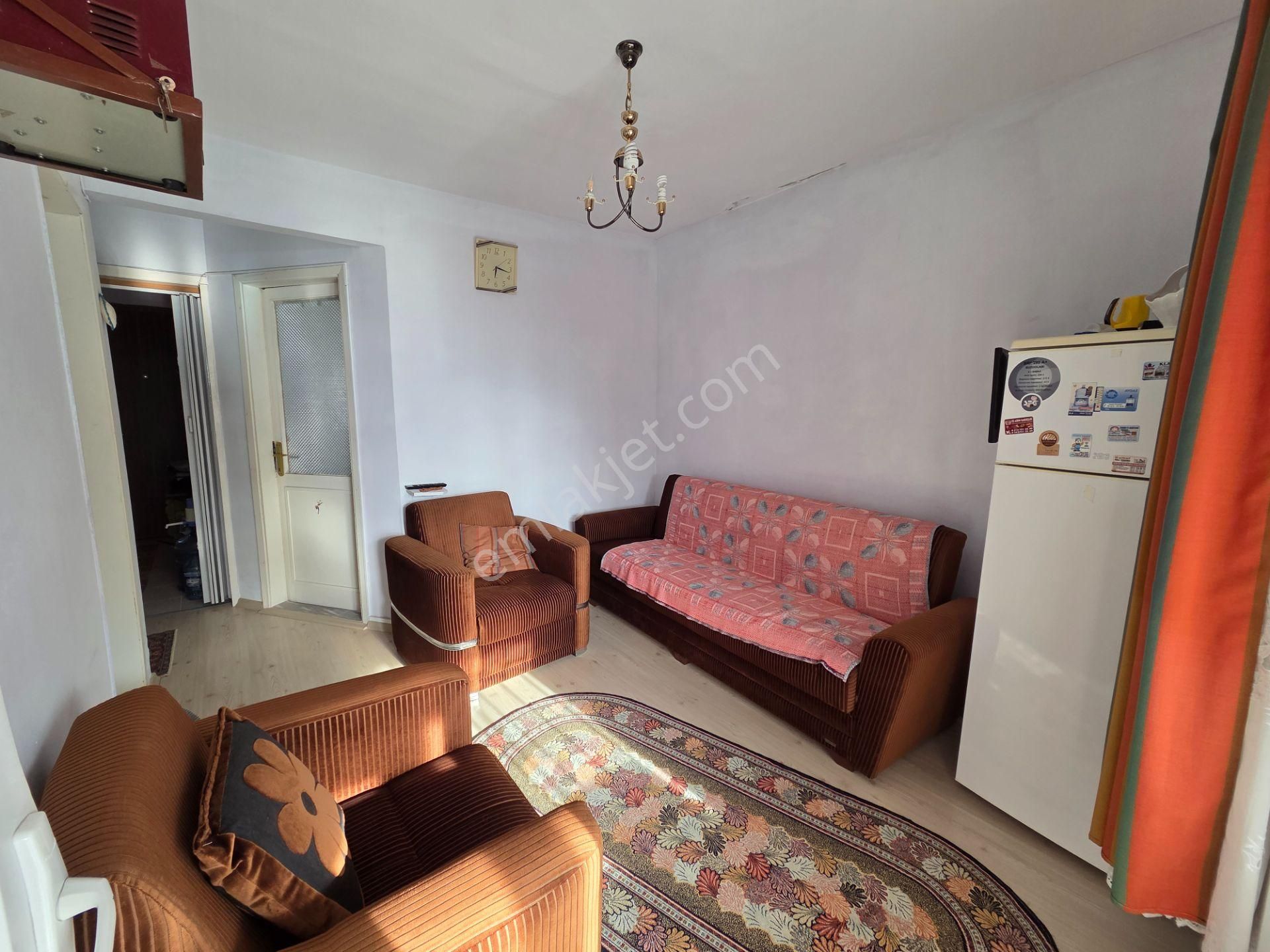 Silivrı Gümüşyaka Da Yazlık Denize 50 Metre (230 M2 Bahçeli) - Görsel 20