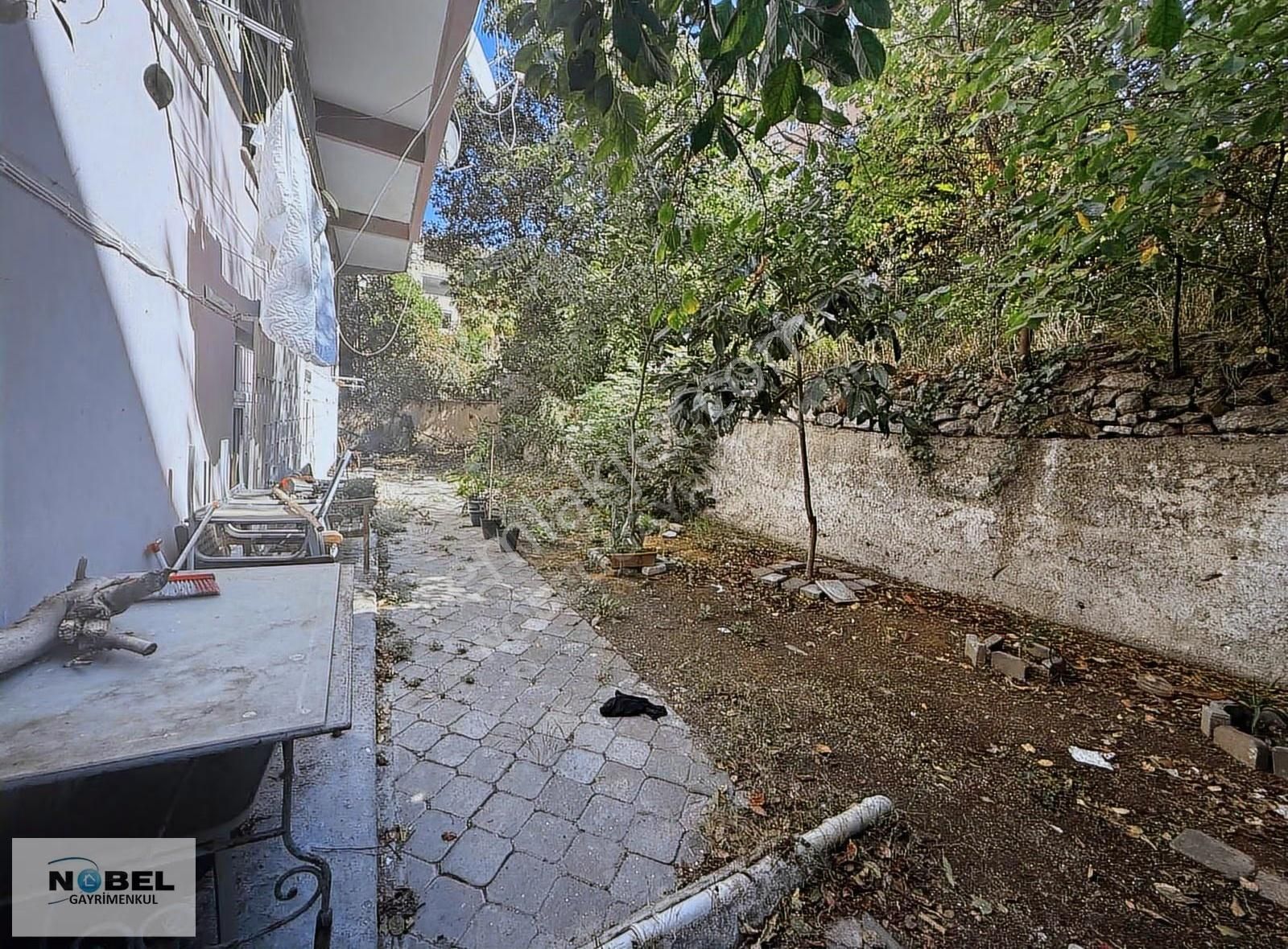 Otoparklı Satılık 2+1 Üsküdar Zeynep Kamil - Görsel 2