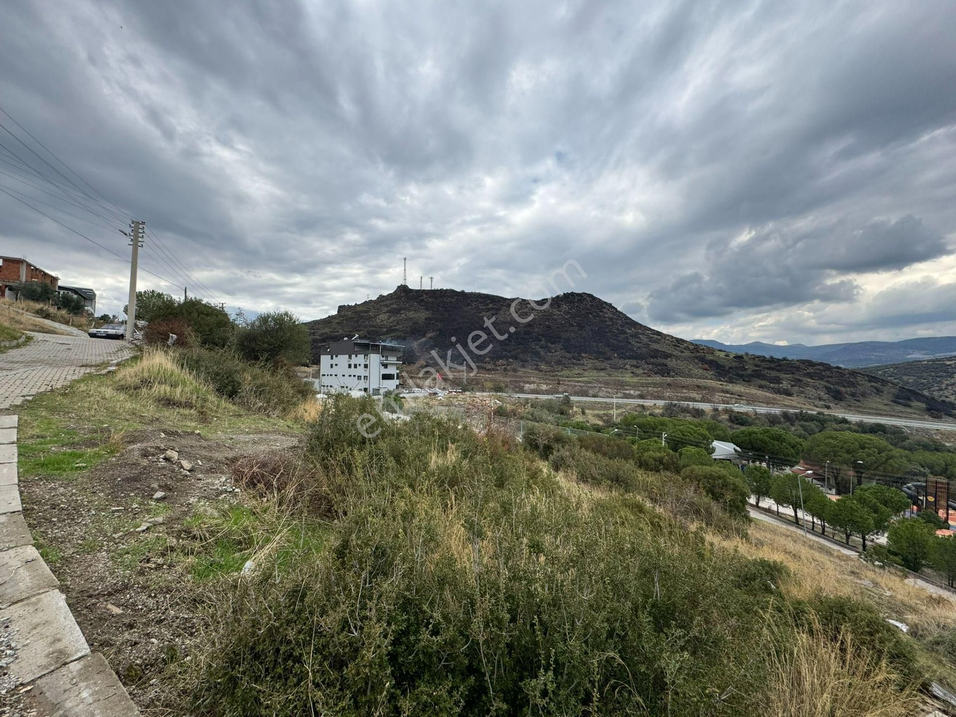 Menemen Ayvacık'da Manzaralı Satılık Arsa - Görsel 2