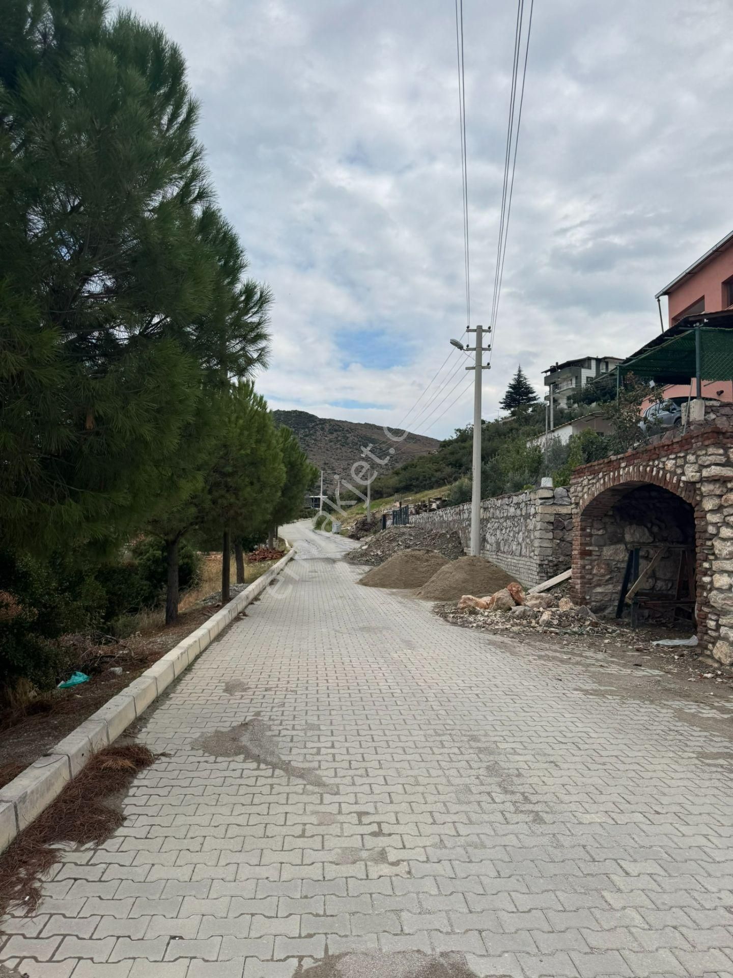 Menemen Ayvacık'da Manzaralı Satılık Arsa - Görsel 13