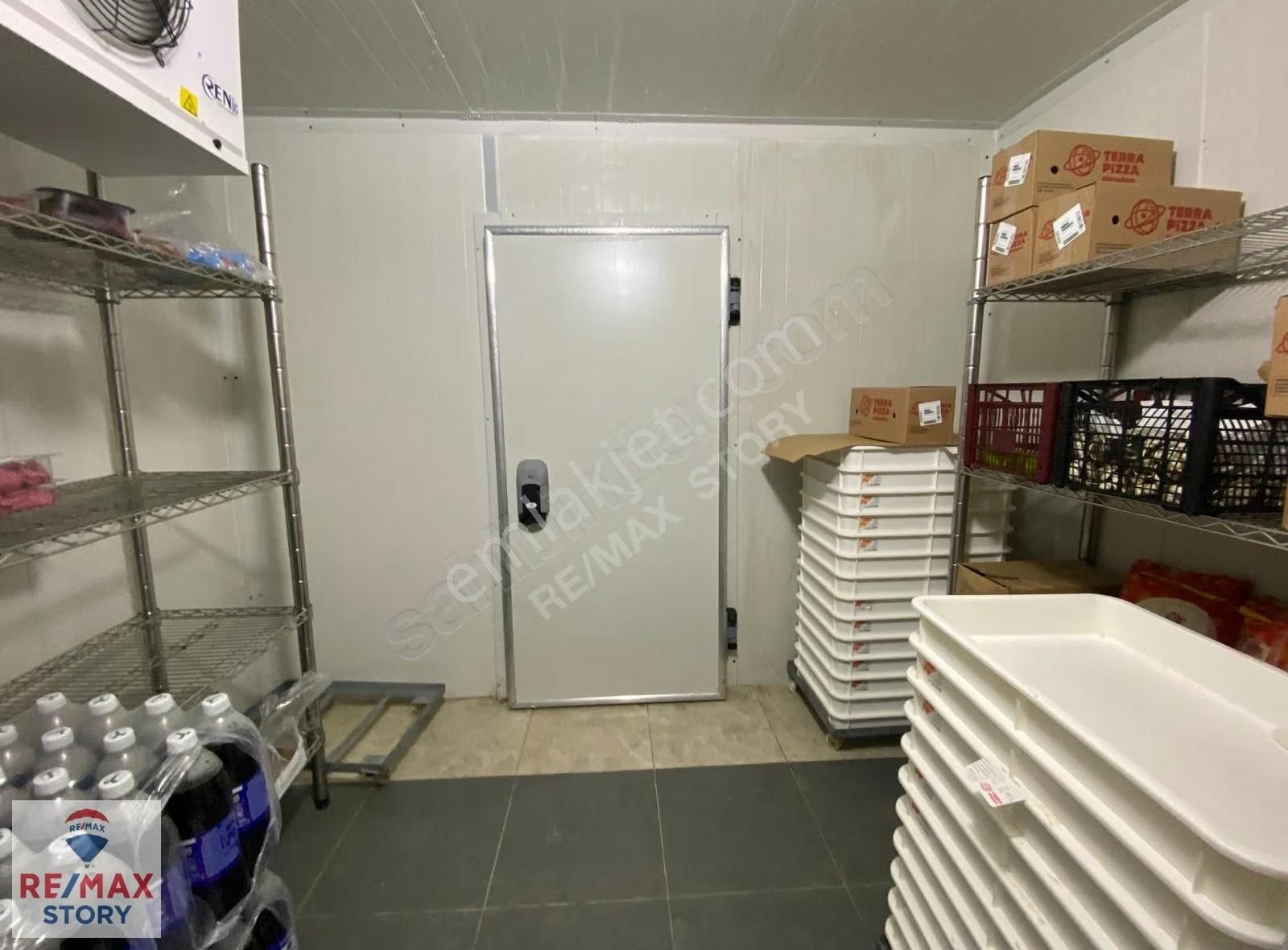 Özgürlük Mah'de Adnan Kahvecı Cad Kurumsal Devren Kıralık - Görsel 5