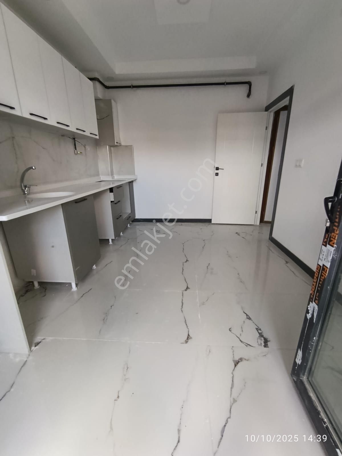 Zafer Mahallesinde Satılık 3+1 Daire - Görsel 2