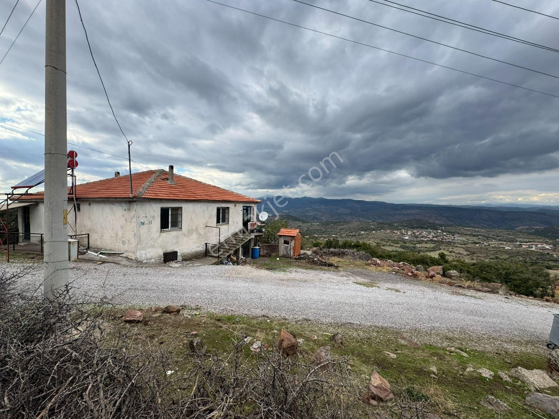 Menemen Karaorman'da Satılık 1013 M2 Tek Tapu Arsa - Görsel 9