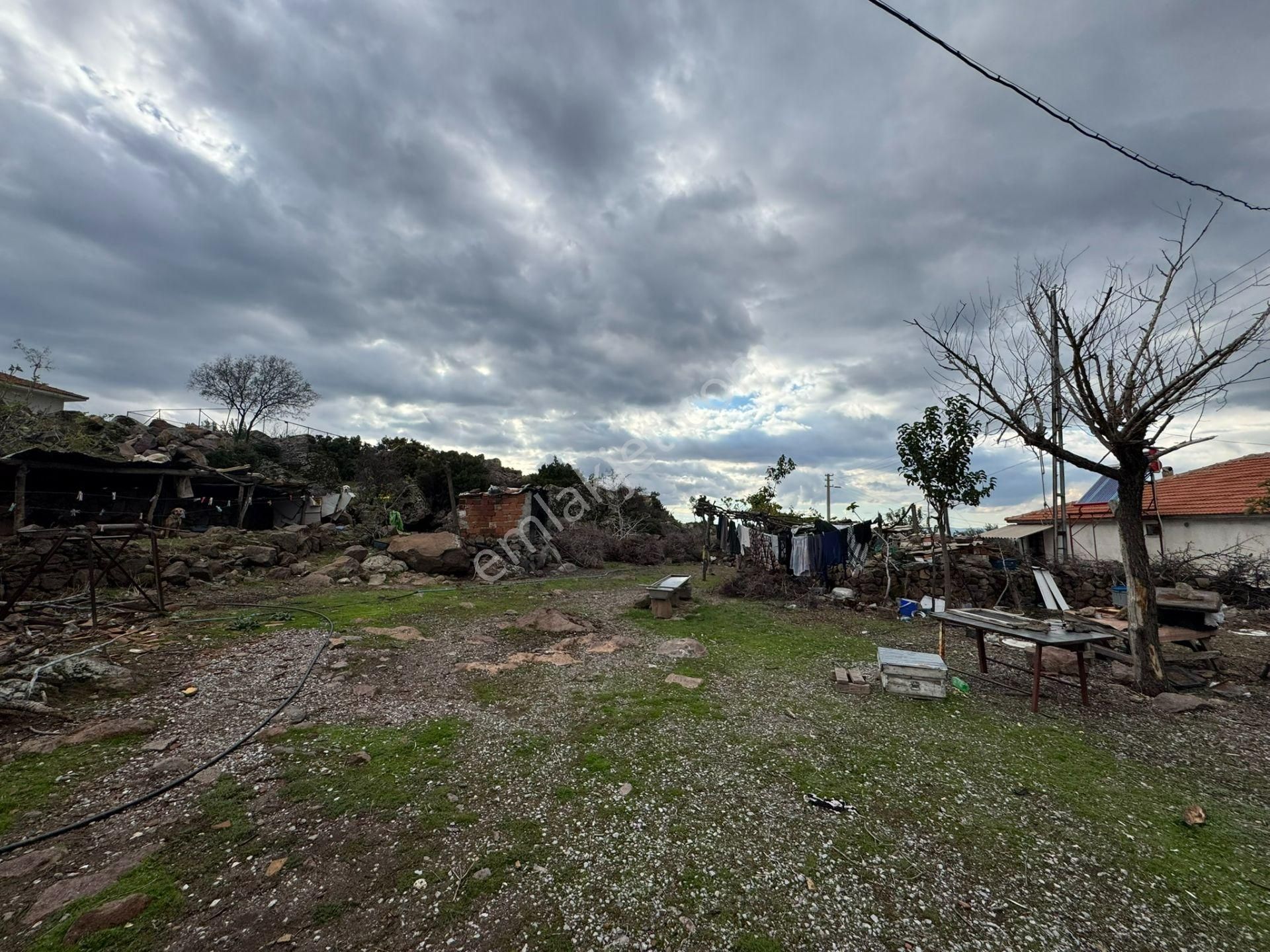 Menemen Karaorman'da Satılık 1013 M2 Tek Tapu Arsa - Görsel 6