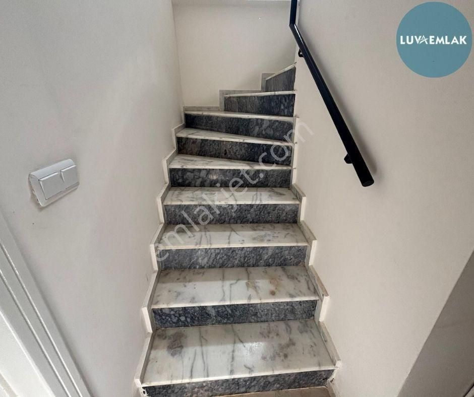 Didim Akbük'te Havuzlu Sitede 3+1 Eşyalı Satılık Yazlık - Görsel 12