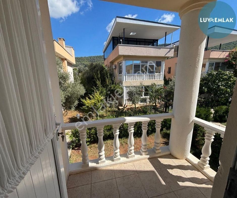 Didim Akbük'te Havuzlu Sitede 3+1 Eşyalı Satılık Yazlık - Görsel 20