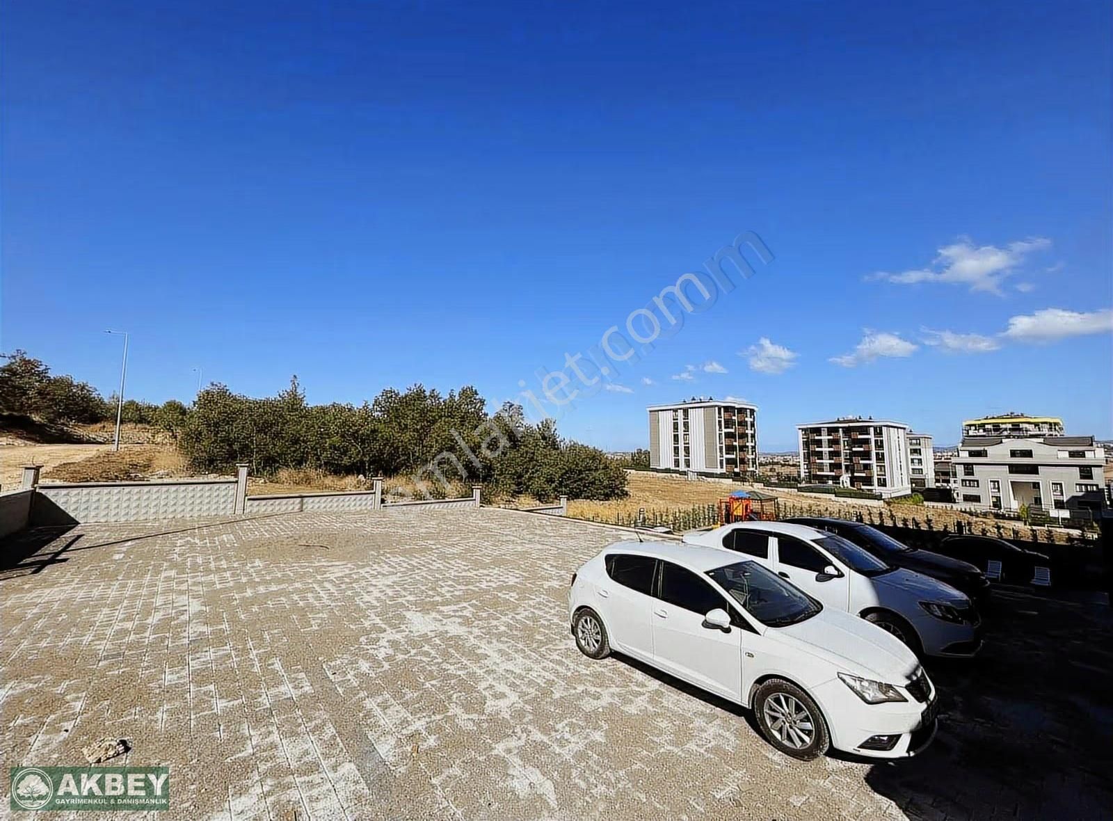 Akbey Gayrimenkul'den Yüksek Giriş Bahçe Katı - Görsel 10