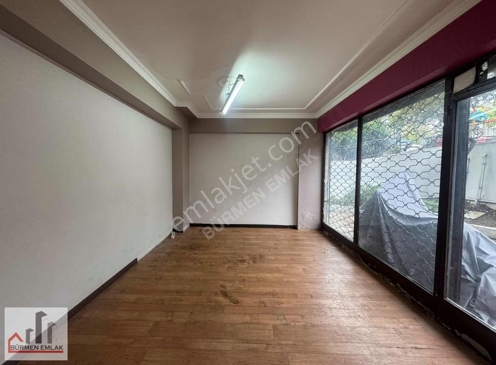 Bürmen'den Basınsitesinde Agah Efendi İlkokulu Yanı Wc'li Dükkan - Görsel 2