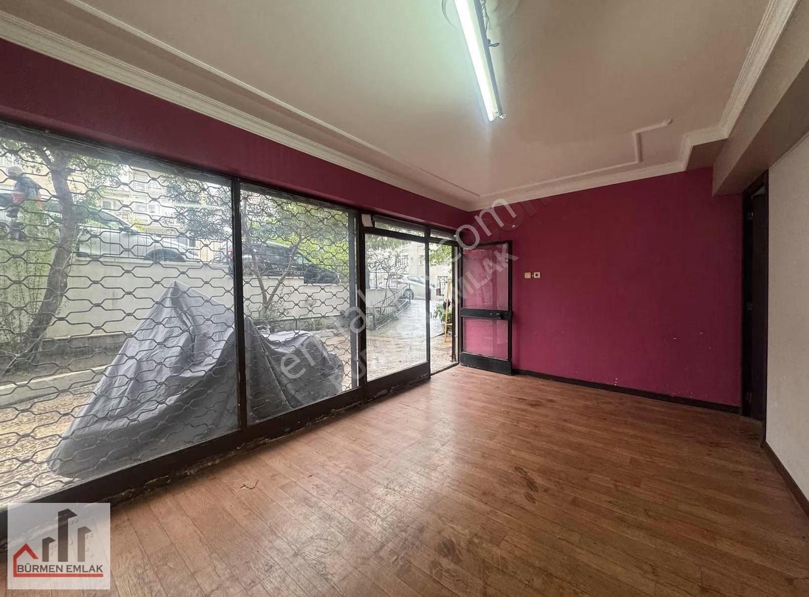 Bürmen'den Basınsitesinde Agah Efendi İlkokulu Yanı Wc'li Dükkan - Görsel 6