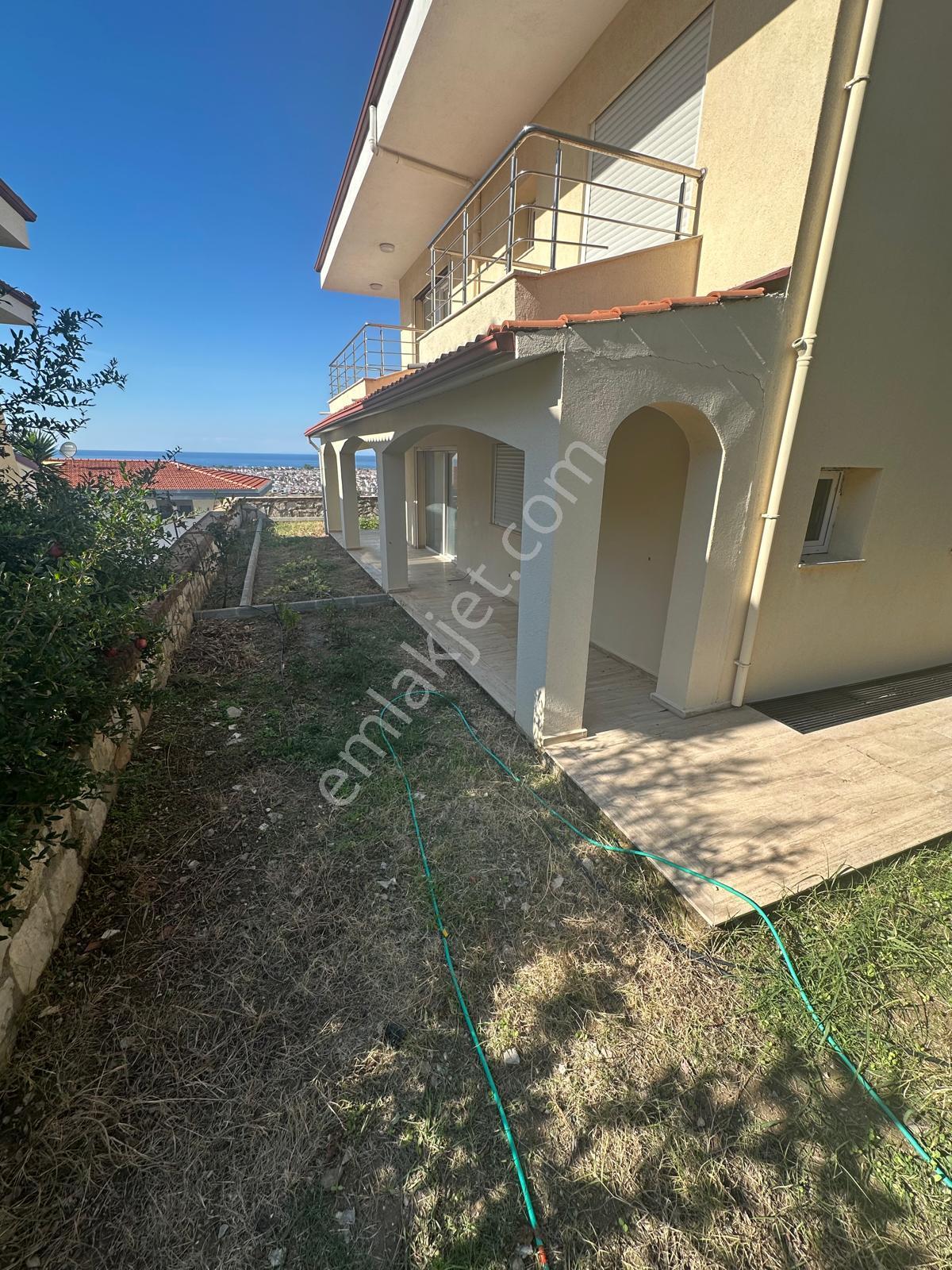 Kuşadası Güzelçamlı Mahallesinde Satılık Sıfır Villa - Görsel 6