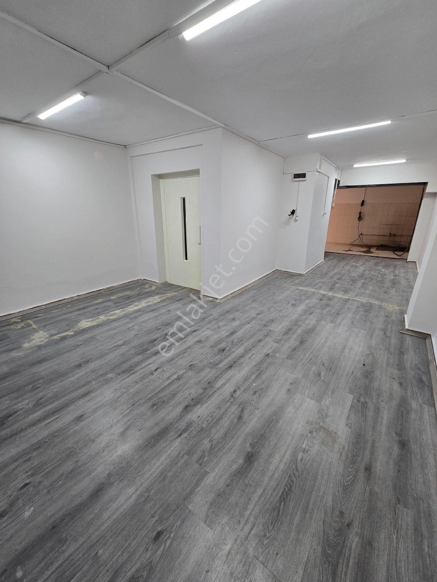 Alt Kaynarcada 400 M² Kapalı Alanlı Kiralık Bina - Görsel 25