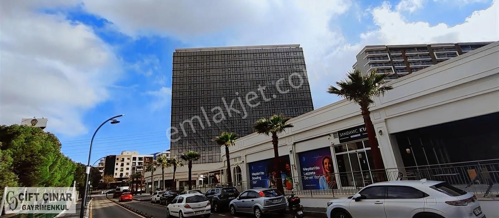 Manisa Meydan Projesinde Full Yapılı Çift Cephe Köşe Ofis - Görsel 20