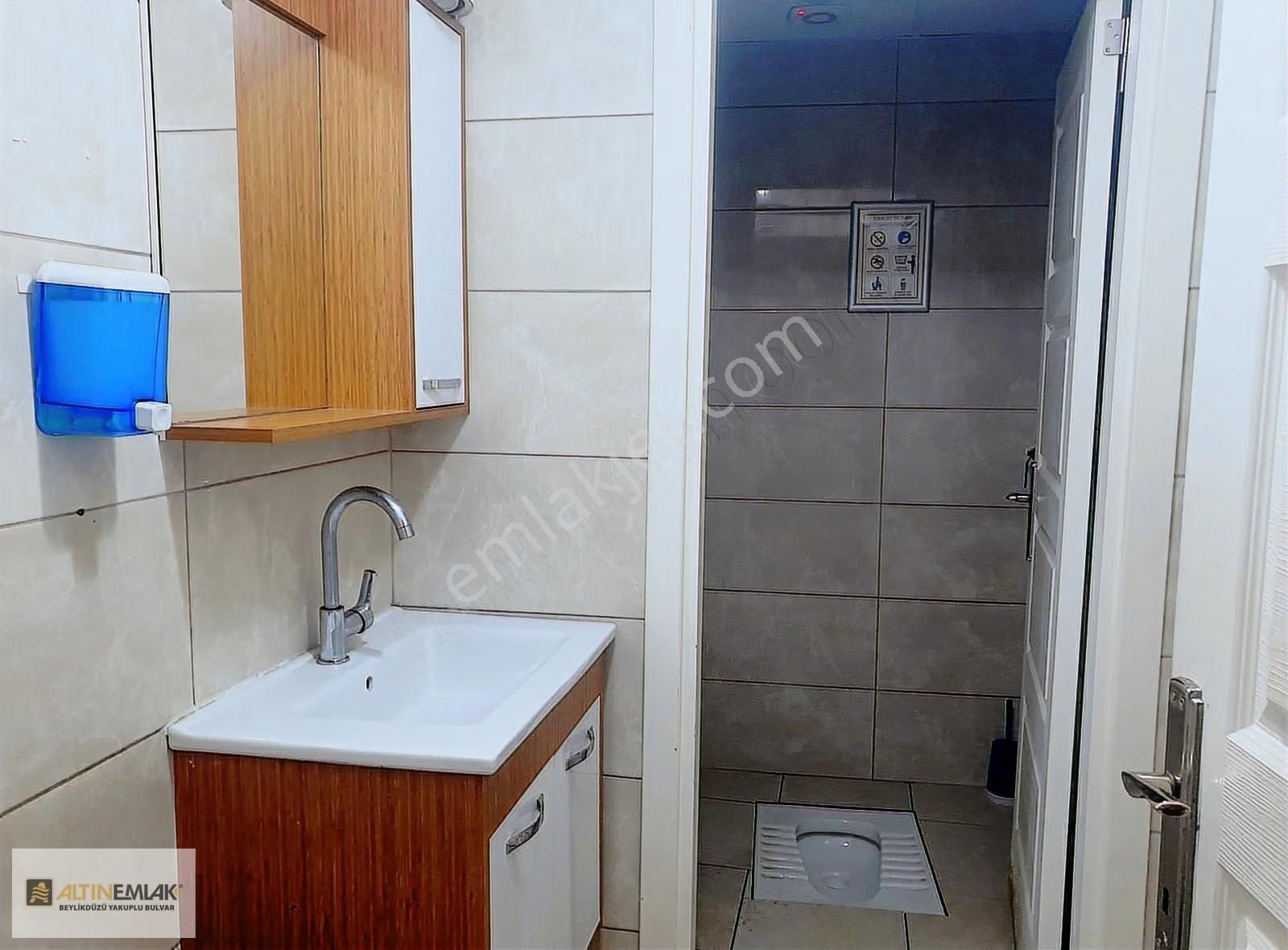 Hürriyet Bulvarı Çarşıda 1275 M2 Kiralık Katlar - Görsel 2