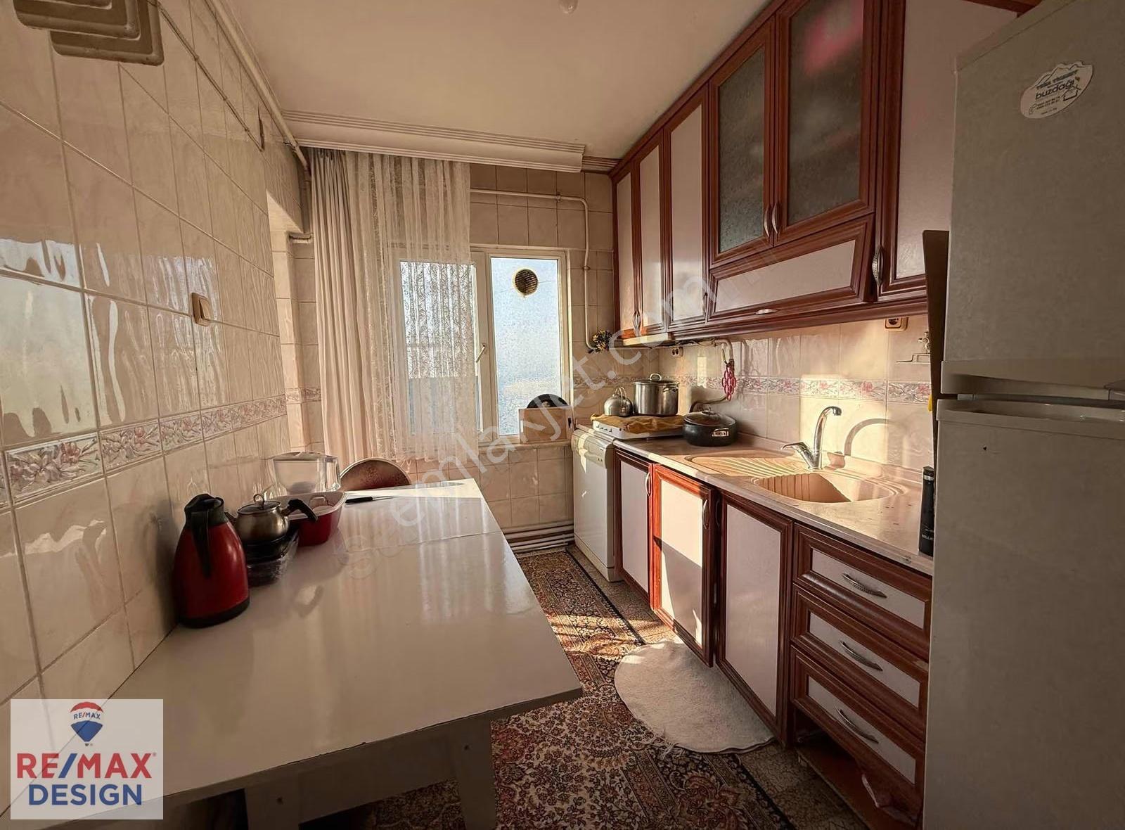 Remax Design Mithatpaşada 3+1 Satılık Daire - Görsel 12
