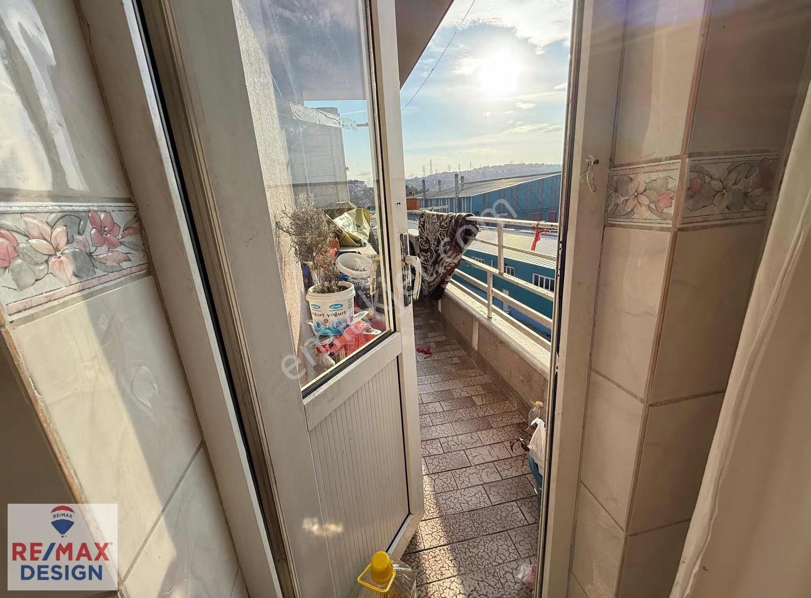 Remax Design Mithatpaşada 3+1 Satılık Daire - Görsel 11